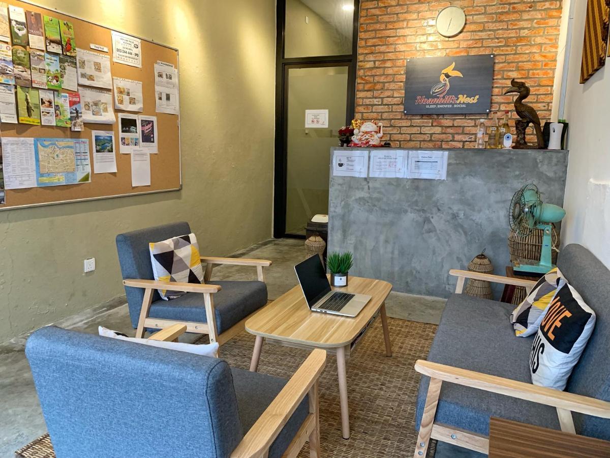 古晋犀鸟巢酒店 外观 照片